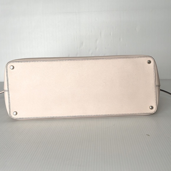 Kate Spade Saffiano LeatherTote Bag - Picture 13 of 14